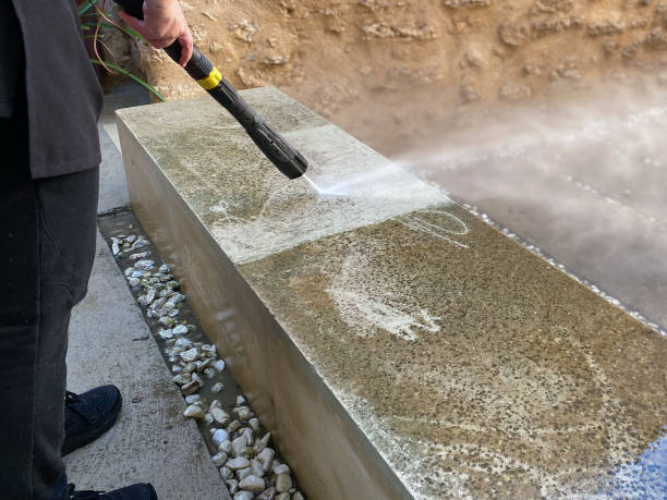 Best Deck Pressure Washing  in Luverne, AL